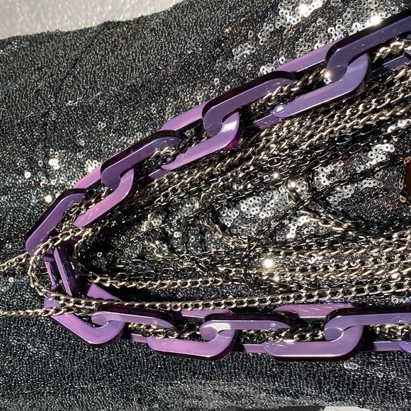ADIA KIBUR - signed runway necklace w purple lucite links and multi metal chains - Picture 4 of 16
